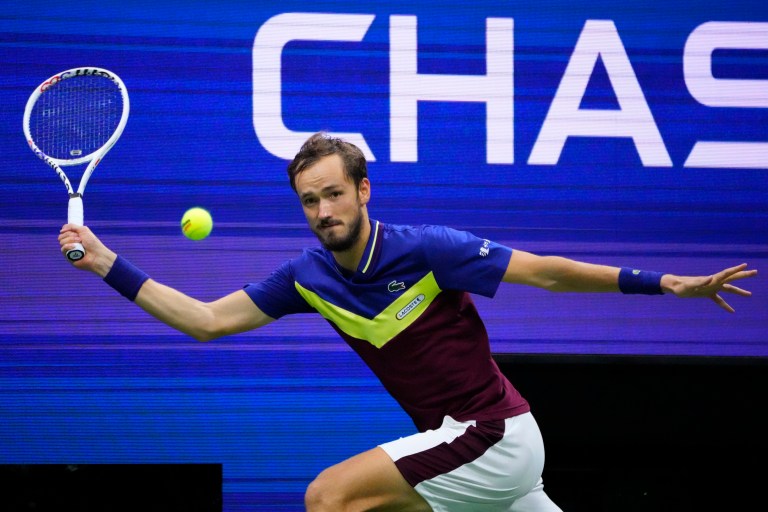 Nitto ATP Finals tennis best bets: Daniil Medvedev vs. Carlos Alcaraz – Friday, November 17