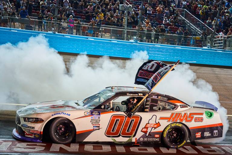 NASCAR Hollywood Casino 400 Betting Preview