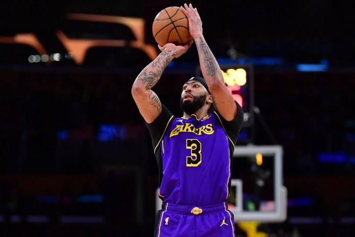 NBA: New Orleans Pelicans at Los Angeles Lakers