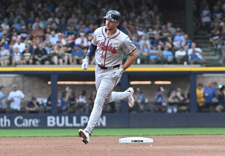MLB Top Plays Based on Betting Splits, Power Ratings and Trends (August 1)
