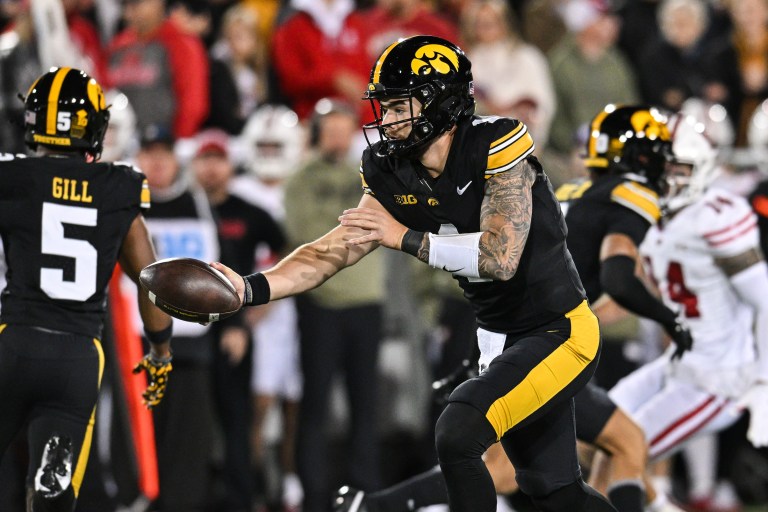 College Football Week 11 Predictions from the T Shoe Index