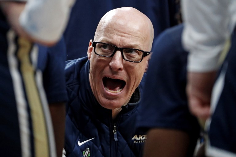 MAC College Basketball Preview and Predictions