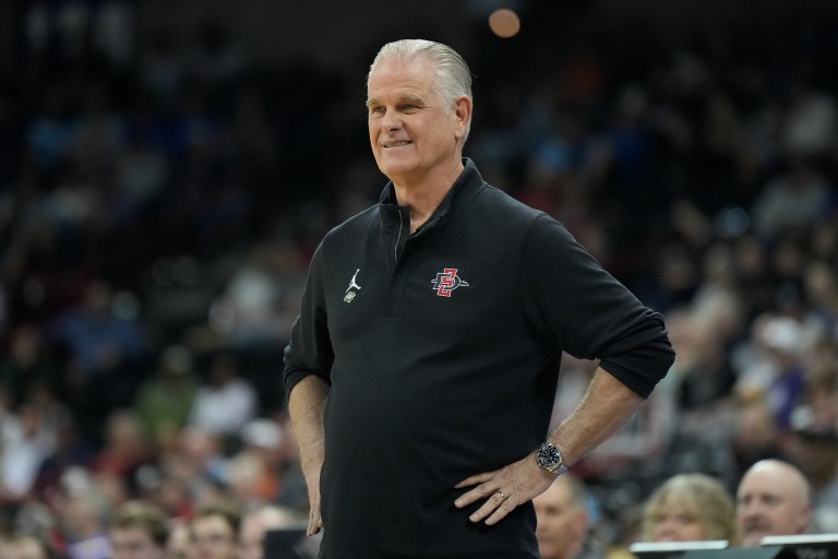 College Basketball Picks Today: Greg Peterson Best Bets for November 18