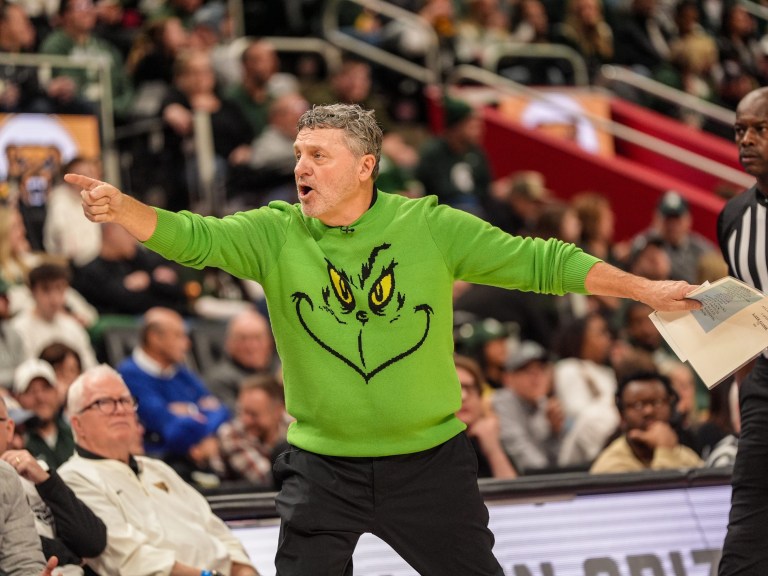 College Basketball Best Bets Today: Odds, predictions and picks for Thursday December 19