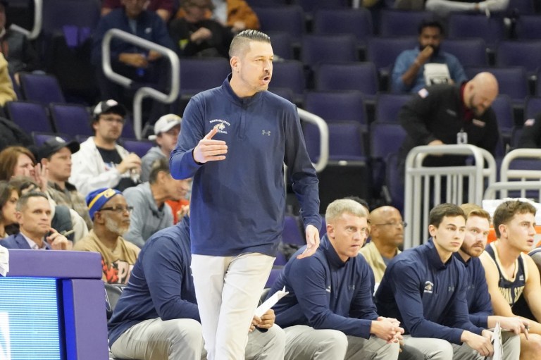 College Basketball Picks Today: Greg Peterson Best Bets for January 20