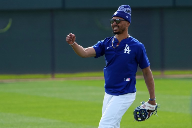 Los Angeles Dodgers Season Preview 2025 Odds and Predictions