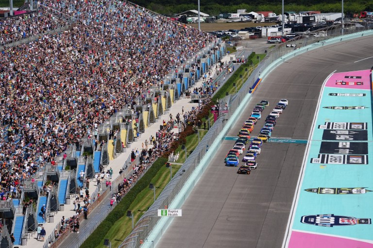 Straight Talk Wireless 400 NASCAR Betting Odds and Predictions