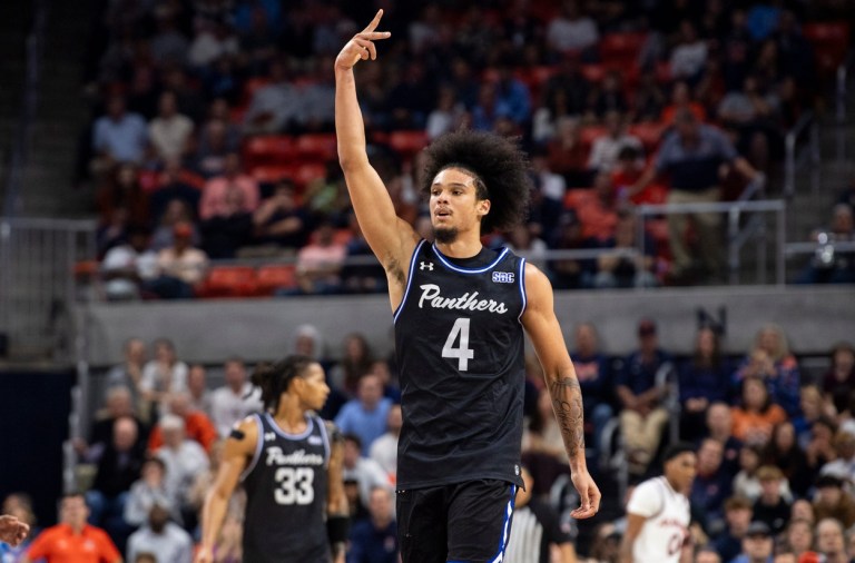 Men’s and Women’s College Basketball Best Bets, Odds, and Predictions for March 6